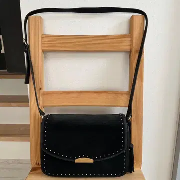 케이트 스페이드 블랙 스웨이드 숄더백