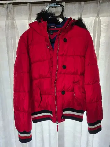 TOMMY HILFIGER 레드 다운 자켓 M 사이즈