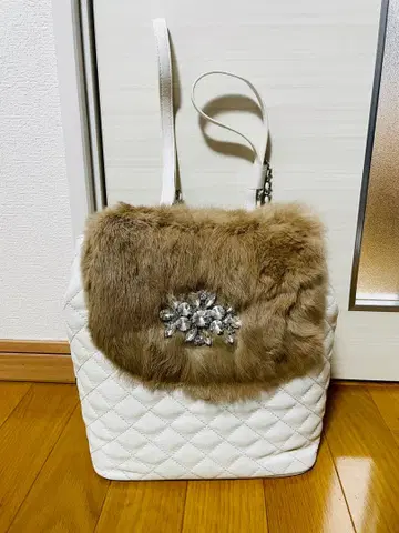 Rady 퀼팅 백팩 퍼 포함