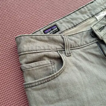[ 컨디션 최상 ] Patagonia 스트레이트 데님 사이즈 30