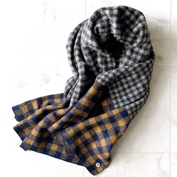 새상품급 45R 대형 스톨 로고 참 블록 체크 그레이 울