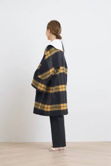 yori 샤기 체크 코트