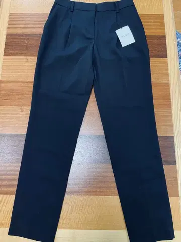 새상품 PLST 컴포트 럭스 테이퍼드 팬츠 블랙 M