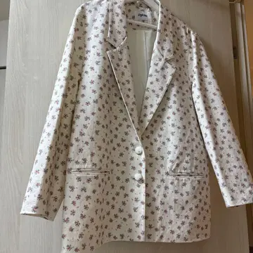 에피 누 arm logo jacket flower