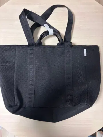 UNDER ARMOUR 메쉬 토트백 블랙