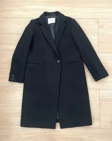 URBAN RESEARCH DOORS 블랙 체스터 코트