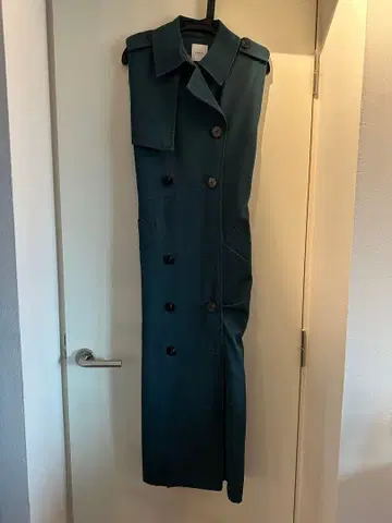 아메리 슬리브리스 트렌치코트