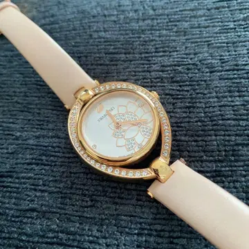 새상품급, 선착순! Swarovski Stella 워치 핑크 가죽