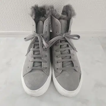 그레이 퍼 하이컷 스니커즈