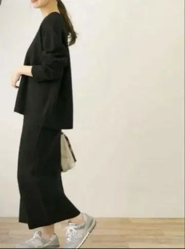 URBAN RESEARCH 상의 x 스커트 니트 셋업