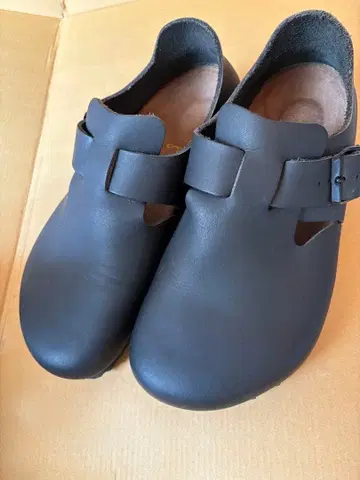 새상품급 버켄스탁 LONDON/런던 가죽