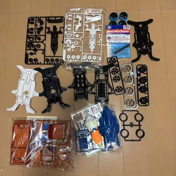 미니 사륜구동 프라모델 키트 다수 부품