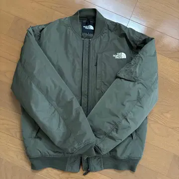 THE NORTH FACE 봄버 자켓 올리브