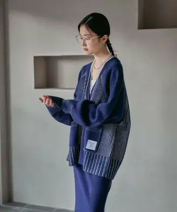 렙심 LEPSIM 7 게이지 리브 V넥 가디건 네이비 새상품