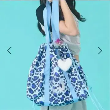 완판 한정판 월드 페가수스 x SHRITA 냅색 백팩 블루 레오파드