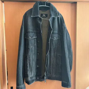 ZARA MAN NEW YORK EDITION 다크 데님 자켓