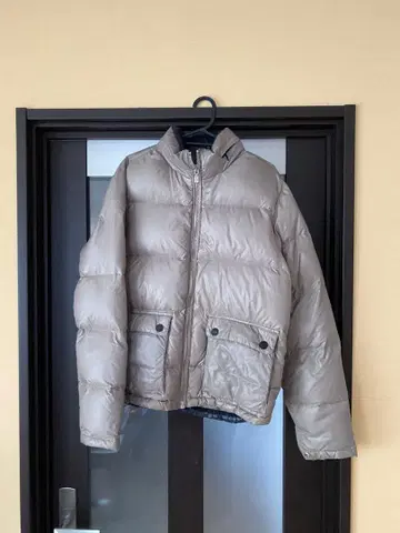 Tommy HILFIGER 베이지 다운 자켓 프론트 지퍼