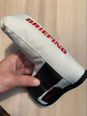 BRIEFING 퍼터용 골프헤드커버 브리핑