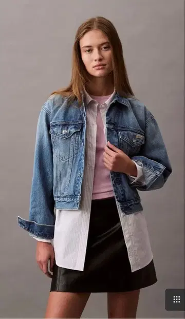 Calvin Klein 데님 트래커 자켓 미사용 새상품 시착만 한 상품