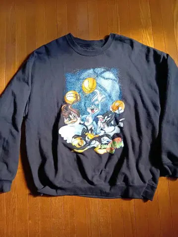 빈티지 루니 툰즈 스페이스 잼 맨투맨