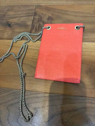FURLA 모바일 케이스 목걸이