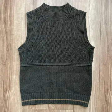 MHL. 마가렛호웰 니트 베스트