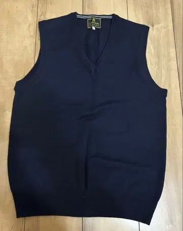 조인트 웍스 네이비 V넥 니트 베스트 사이즈 40 M 사이즈