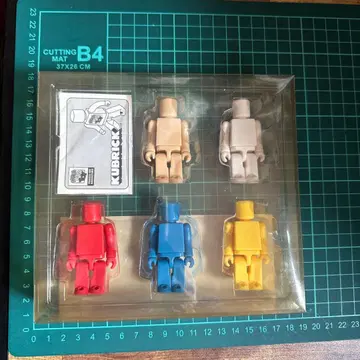 메디콤토이 큐브릭