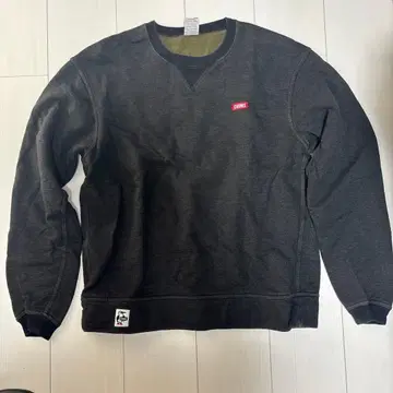 CHUMS 블랙 맨투맨 L 사이즈