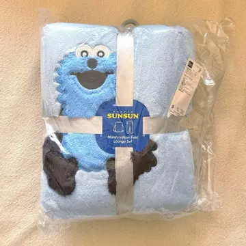 새상품 GU 마쉬멜로우 필 라운지 세트 퍼펫 스 파자마 S