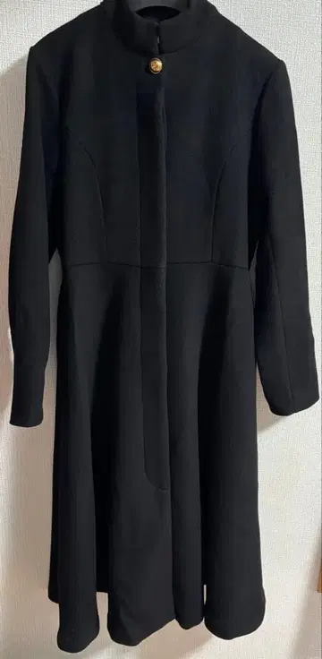 &ellecy 안드엘시 블랙 롱 코트 A라인