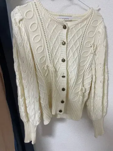 POPPY 큐큐 니트 가디건 (화이트)