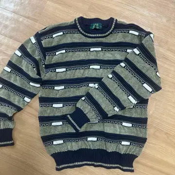 앤티크 스트라이프 니트 스웨터 긴팔 해외 니트