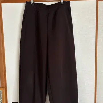 UNIQLO:C 맨투맨 와이드 팬츠 다크 브라운