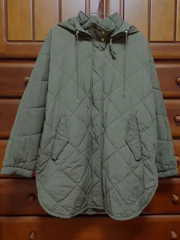 슬로브 이에나 발수 패디드 후디 판초 SLOBEIENA 카키