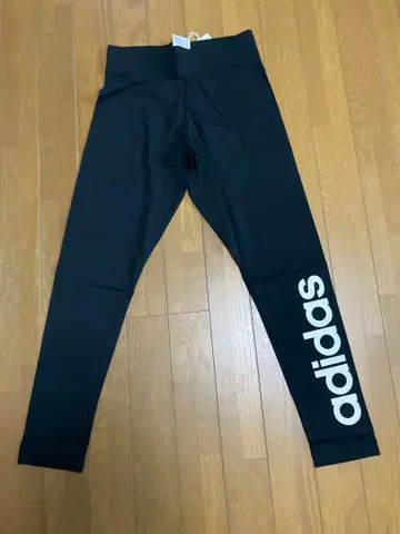 adidas 블랙 레깅스