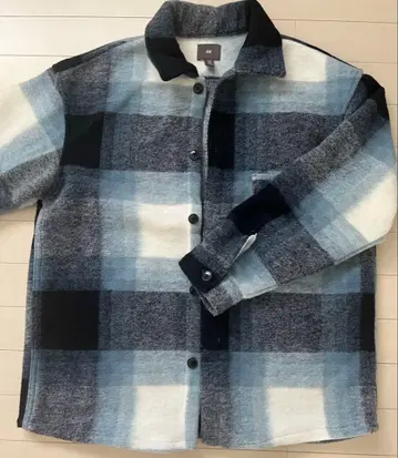 H&M 체크 무늬 아우터