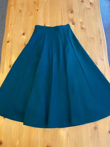 m's select 엠즈셀렉 종아리 기장 스커트