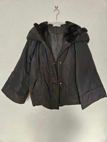 다운 자켓 M 사이즈 블랙