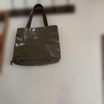 [키타무라] 올리브 그린 토트백 K 로고 포함