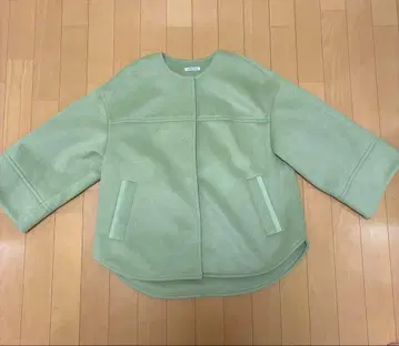 COHINA 판초풍 미디 코트 그린