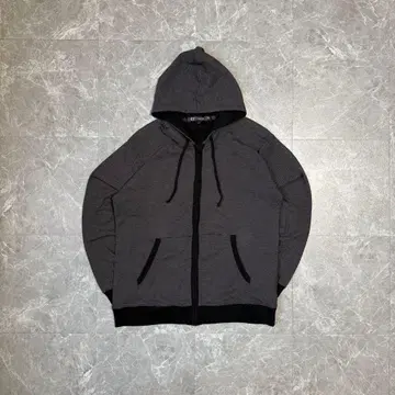 블랙 집업 후드티 후드 부착 보더 무늬 맨투맨