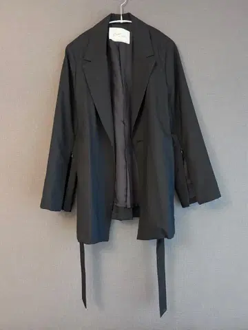 데셍데모드 STUDIOUS 별주 백인테드 자켓