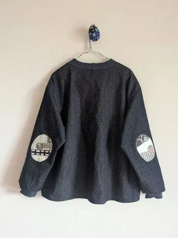 엘르 엘보 패치 풀오버 미나 페르호넨 핸드메이드