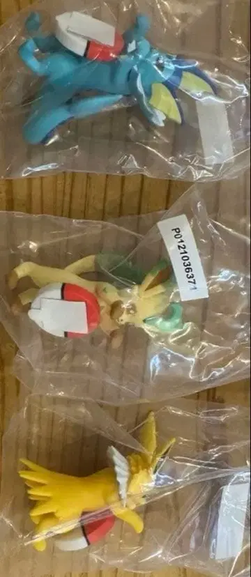 포켓몬 제일복권 F상 길거리 칭얼거리는 프렌즈 3체 세트