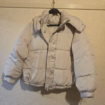 라이트 베이지 숏 기장 다운 자켓 묶음 판매