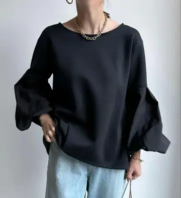 DouDou 벌룬 슬리브 블랙 상의