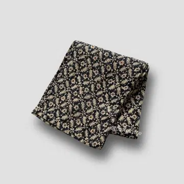 nest Robe 네스트로브 린넨 꽃무늬 스카프 [새상품급]