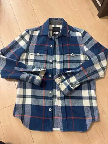 DENHAM 체크 두꺼운 원단 셔츠 XS 사이즈