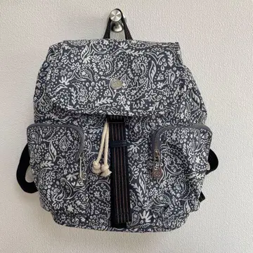 Kipling 꽃무늬 백팩 우드스탁 포함 택 포함 새상품